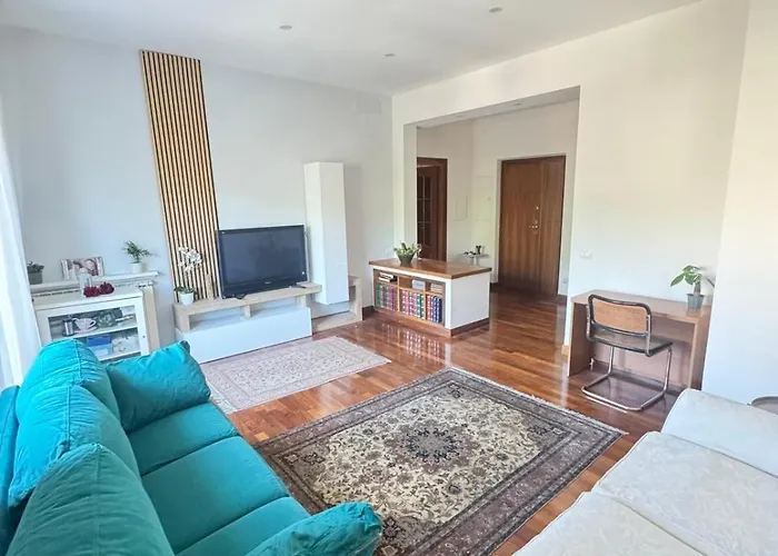 4M Apartment